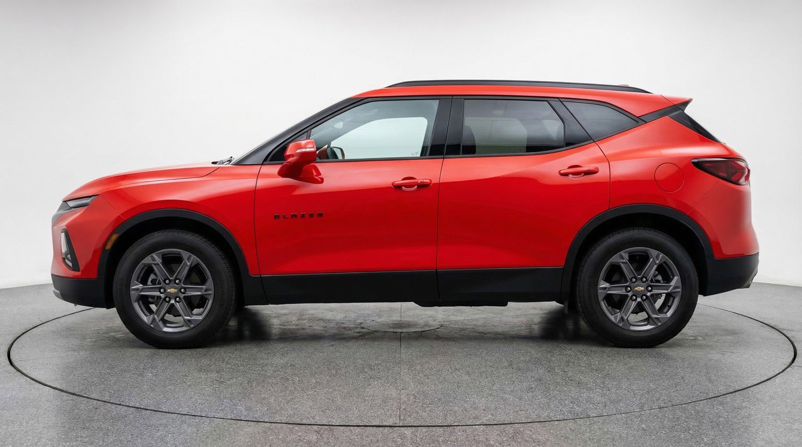 Used 2025 Chevrolet Blazer LT image 5