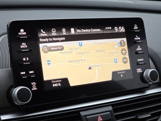 Used 2018 Honda Accord Touring image 11