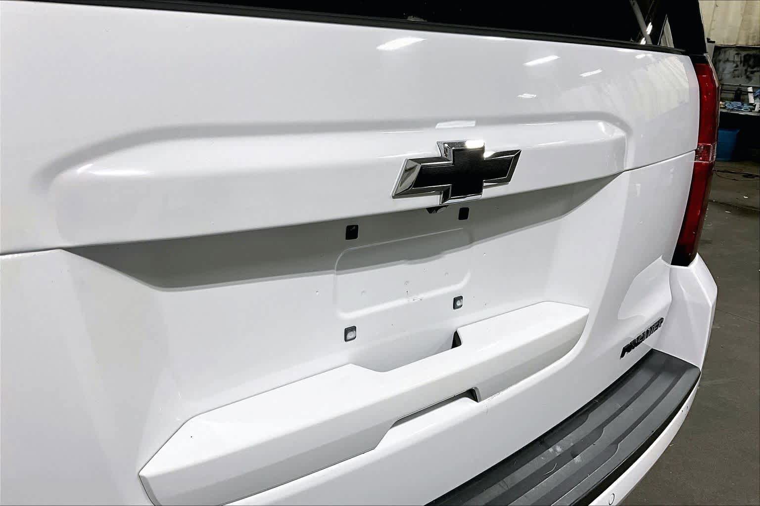 Used 2019 Chevrolet Suburban Premier AWD/4WD image 31