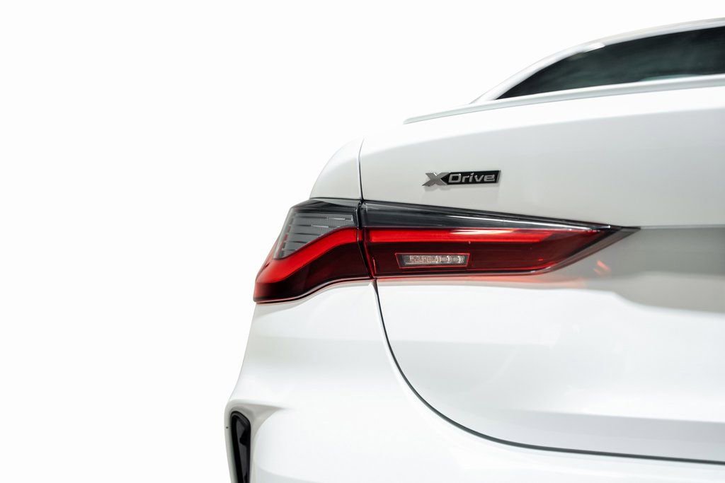 Used 2023 BMW 440i xDrive Coupe w/ Premium Package image 10