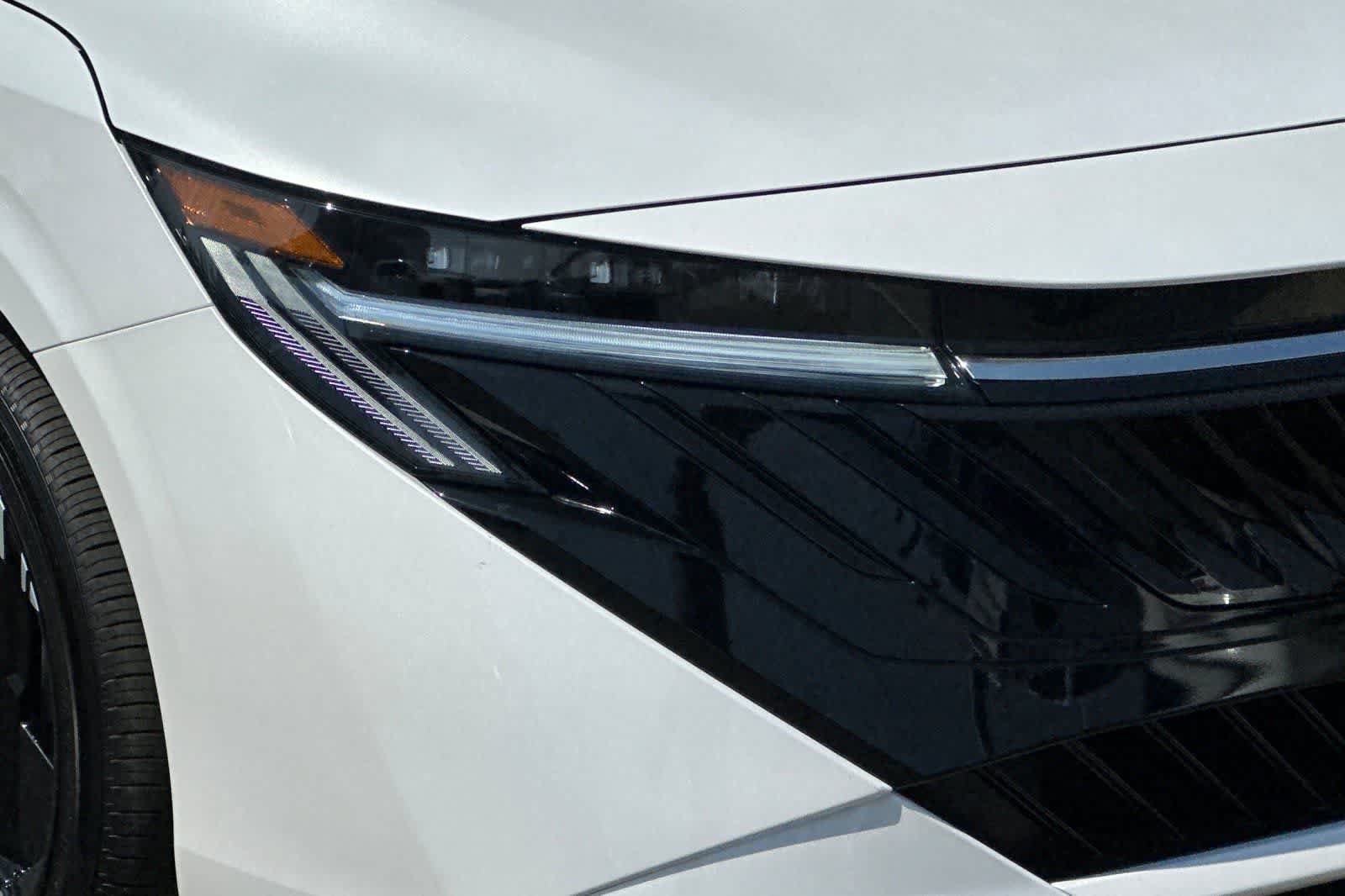 New 2027 Nissan Sentra SR FWD image 29