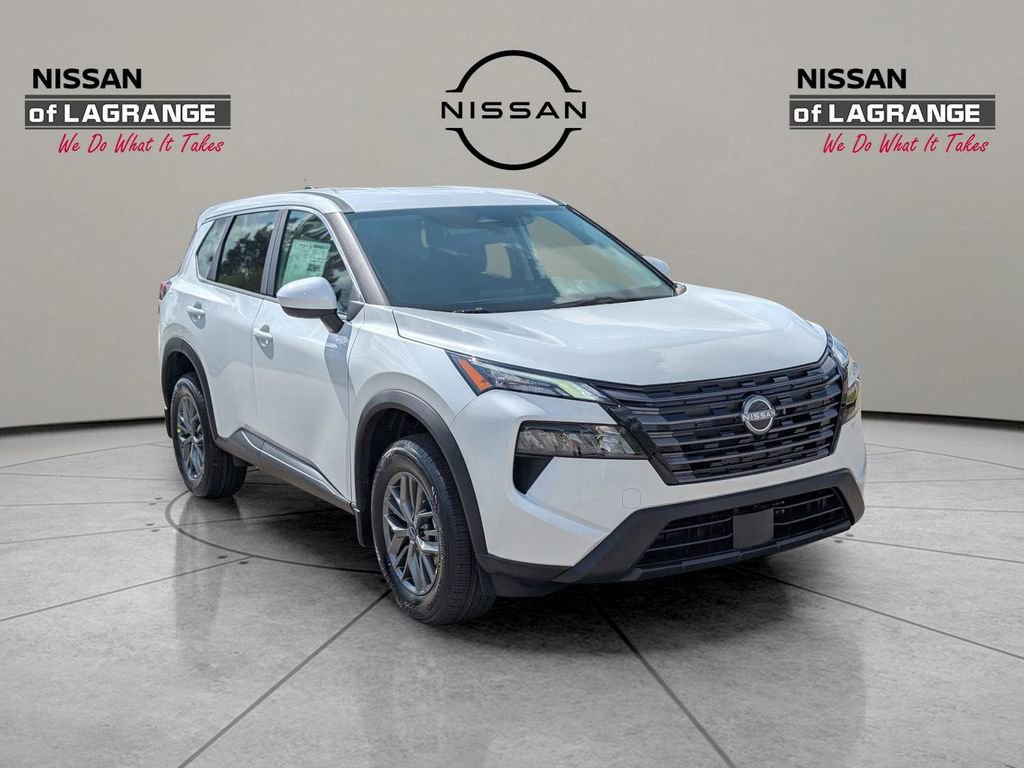 New 2026 Nissan Rogue SV image 3