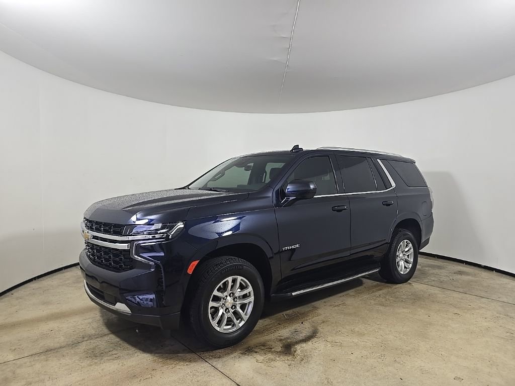 Used 2024 Chevrolet Tahoe LS image 2