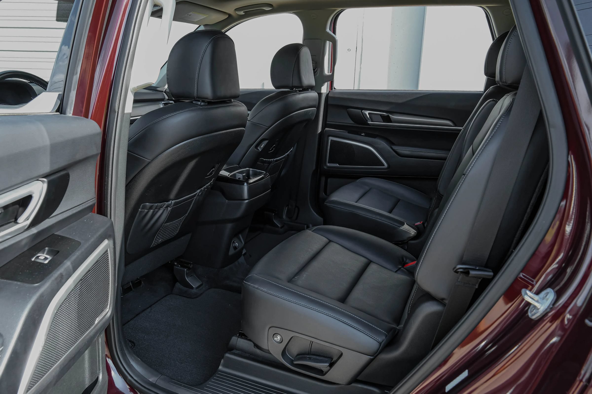 Used 2022 Kia Telluride S AWD/4WD image 40