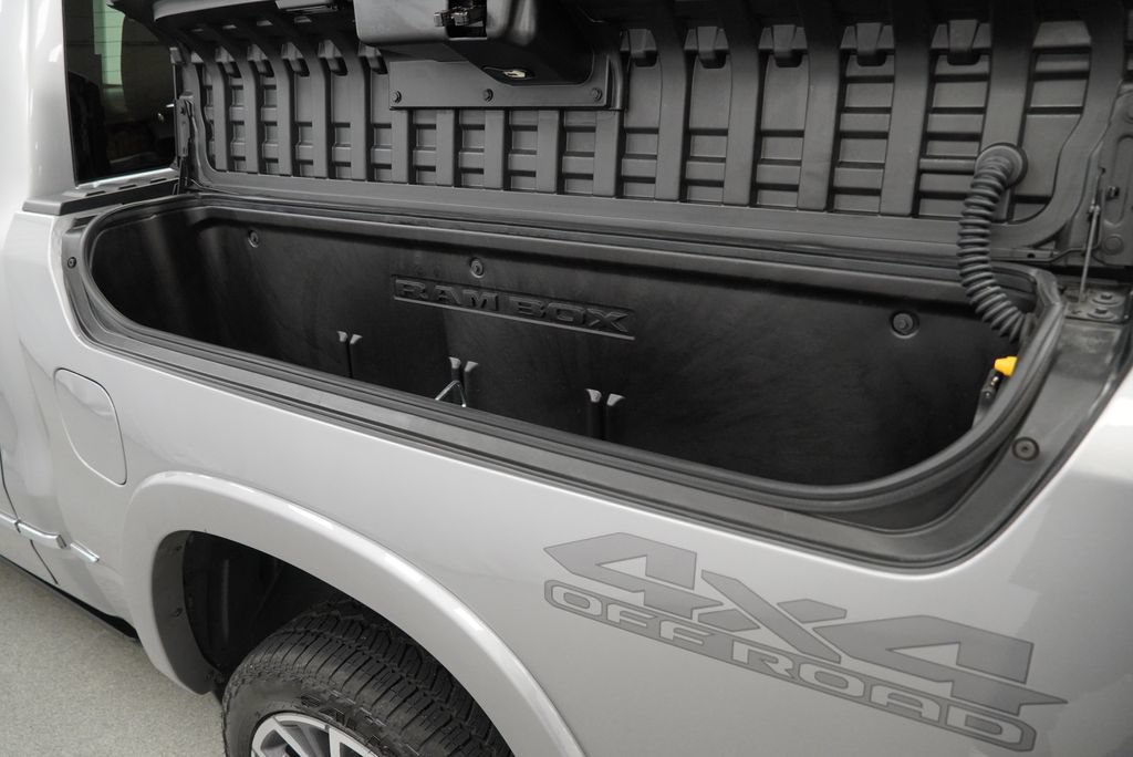 Used 2025 RAM 1500 Tungsten w/ Off Road Group AWD/4WD image 42