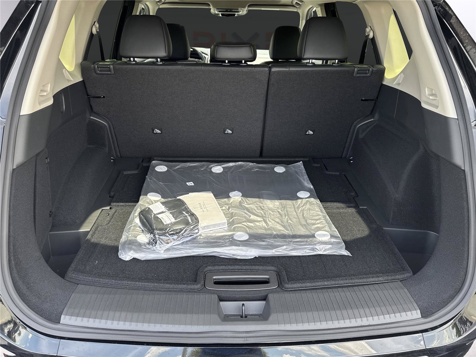 New 2026 Nissan Rogue Platinum AWD/4WD image 32