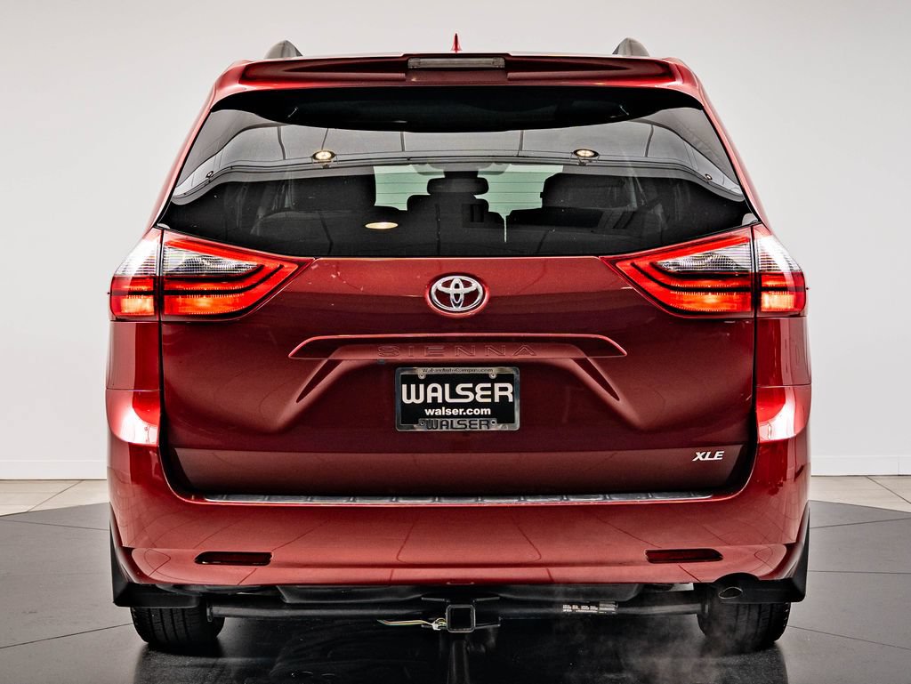 Used 2020 Toyota Sienna XLE FWD image 7