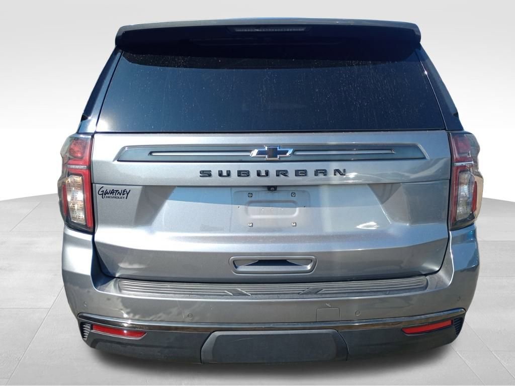 Used 2022 Chevrolet Suburban Z71 image 9