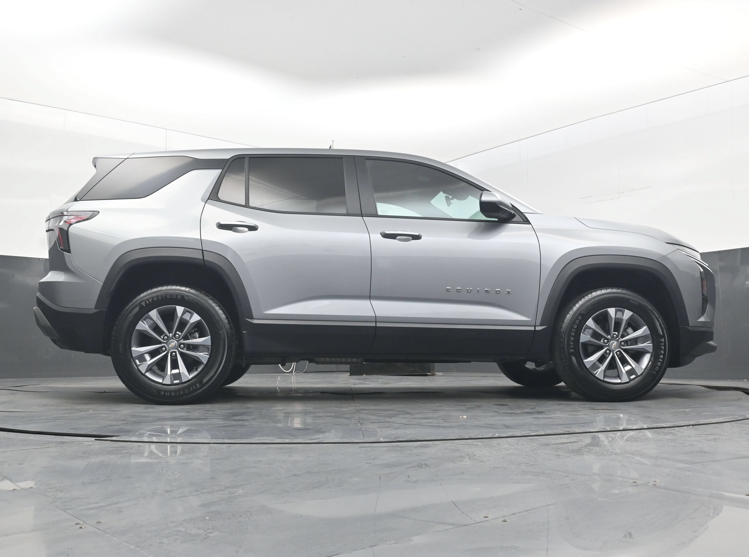 Used 2026 Chevrolet Equinox LT FWD image 30