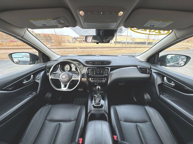 Used 2022 Nissan Rogue Sport SL image 20