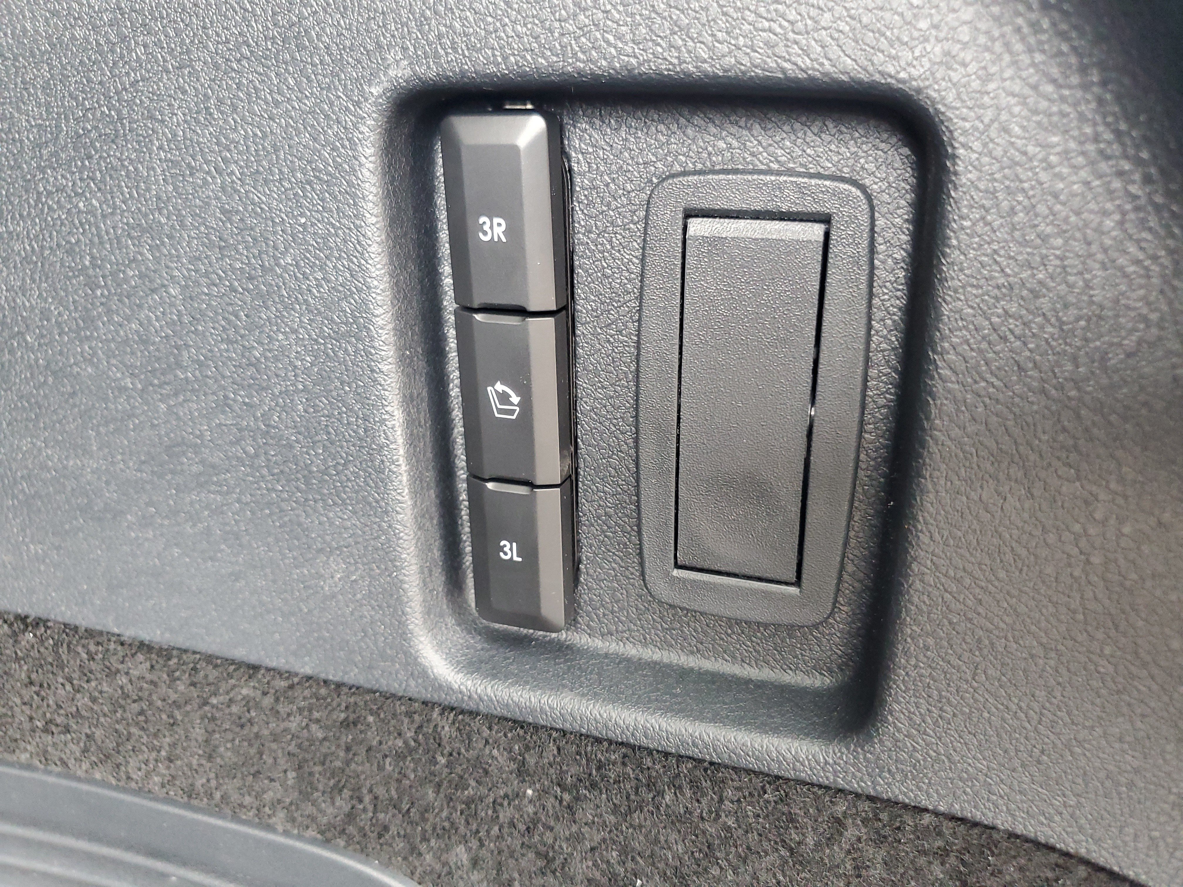 New 2027 Lincoln Aviator Reserve AWD/4WD image 30