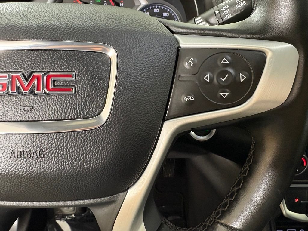 Used 2024 GMC Terrain SLT FWD image 25
