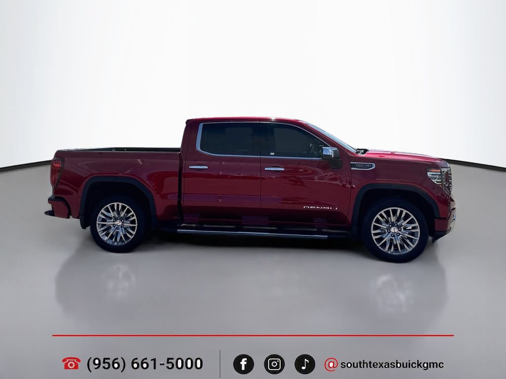 Used 2024 GMC Sierra 1500 Denali w/ Technology Package AWD/4WD image 9