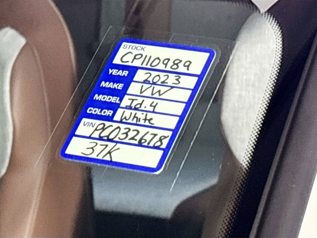 Certified 2023 Volkswagen ID.4 Pro image 26