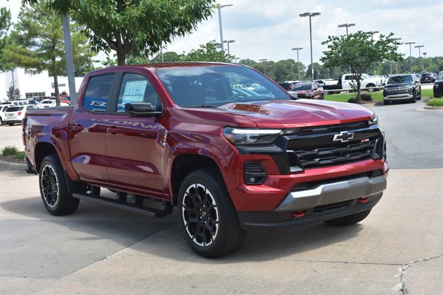 New 2026 Chevrolet Colorado Z71 w/ Technology Package AWD/4WD image 3