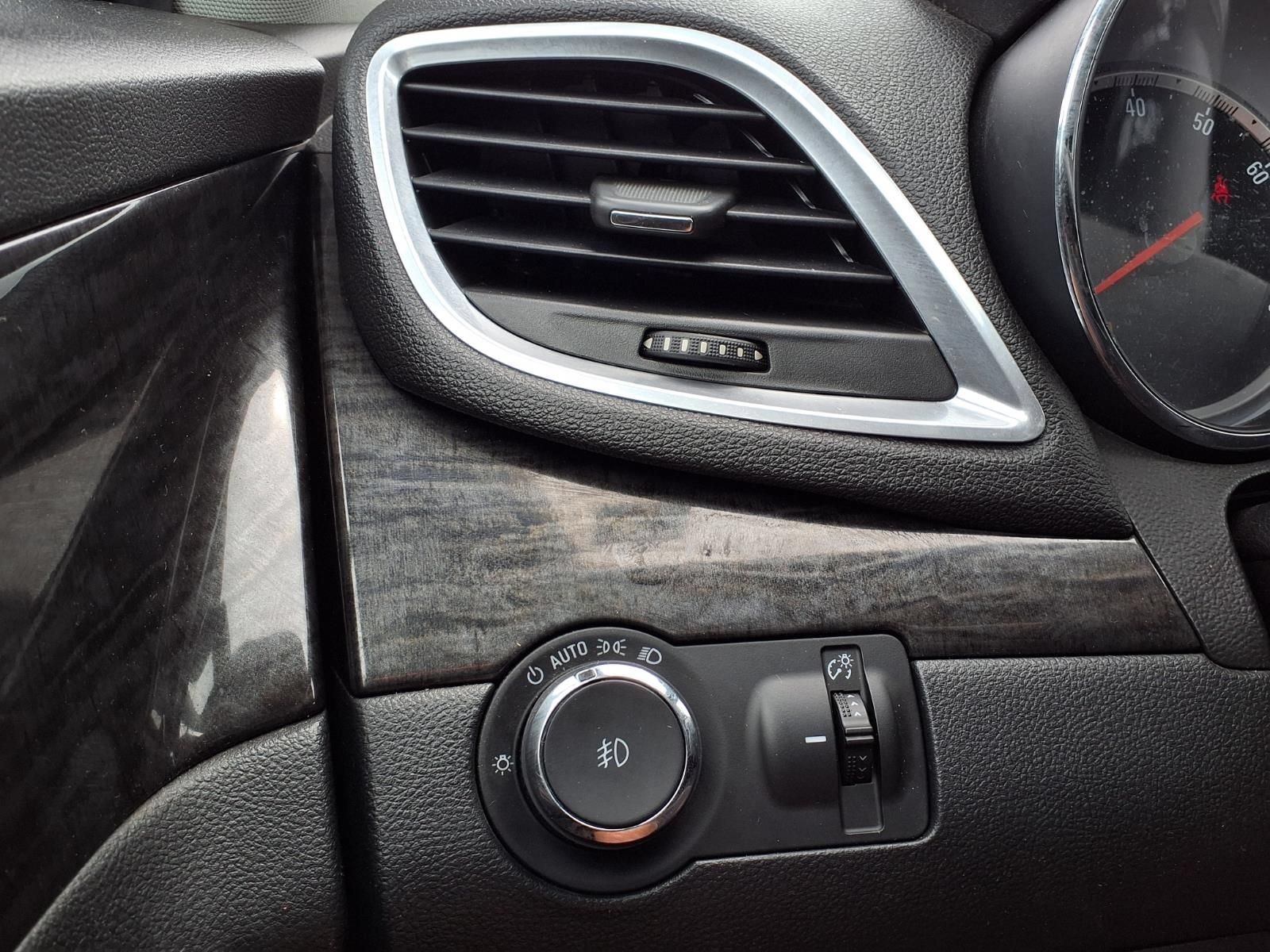 Used 2013 Buick Encore Convenience FWD image 21