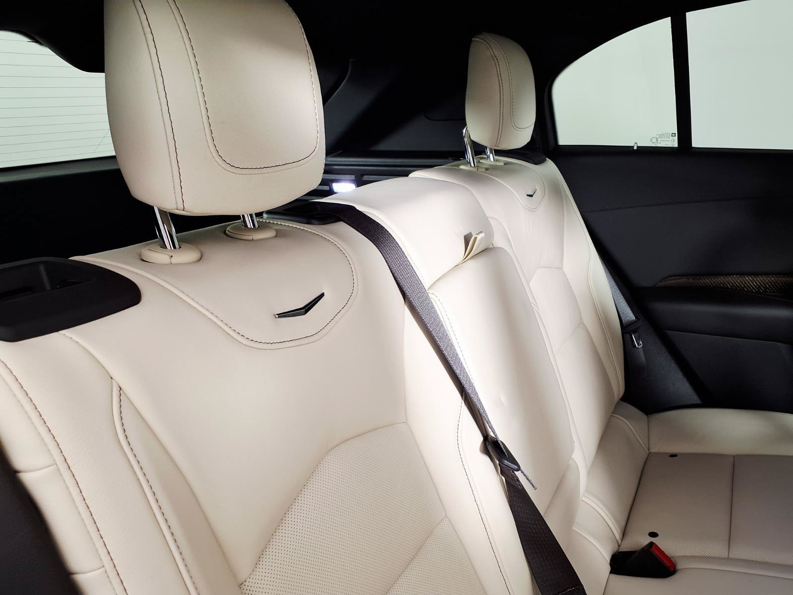 Used 2019 Cadillac XT4 Sport FWD image 12