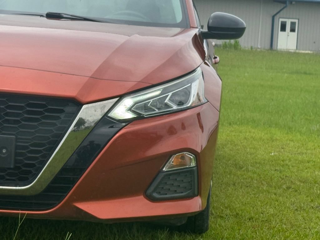 Used 2020 Nissan Altima 2.5 SR FWD image 29