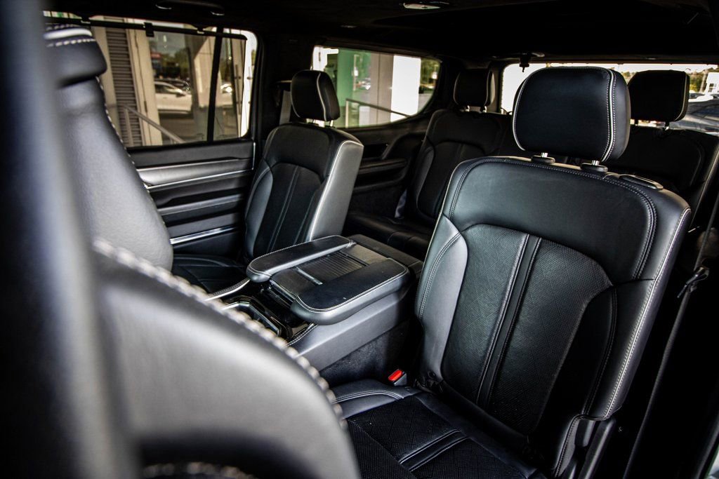 Used 2022 Jeep Grand Wagoneer Series II image 44