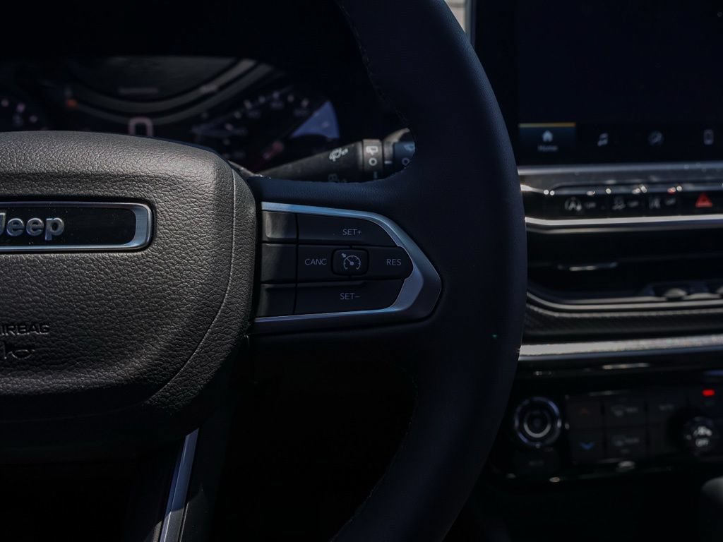 New 2026 Jeep Compass Latitude AWD/4WD image 27
