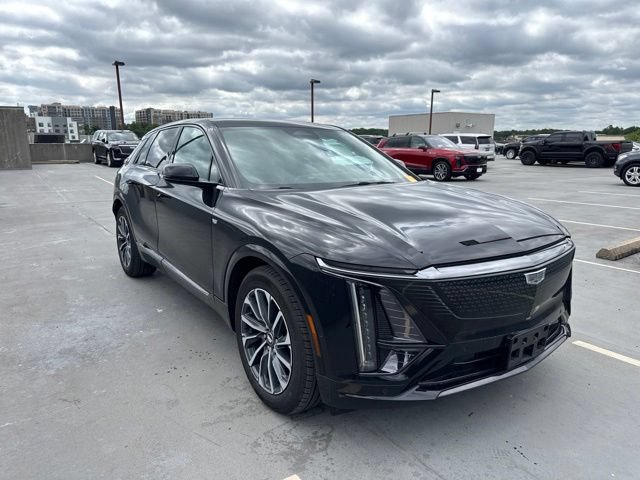 Certified 2024 Cadillac Lyriq Sport w/ LPO, Floor Liner Package AWD/4WD image 3