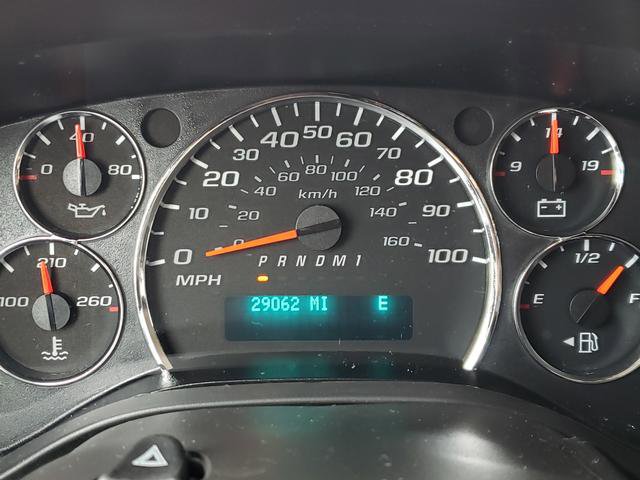 Used 2016 Chevrolet Express 3500 LT w/ LT Preferred Equipment Group RWD image 24