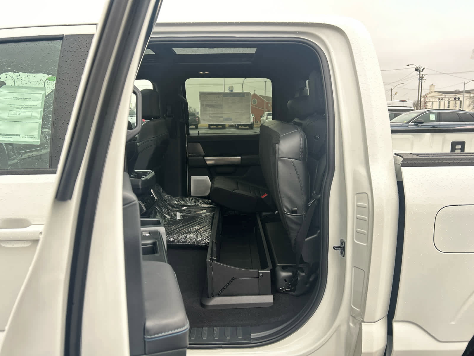 New 2025 Ford F150 Platinum w/ Equipment Group 702A High image 14