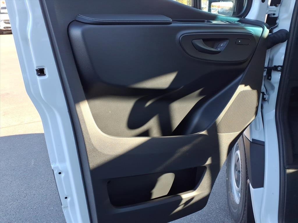 New 2026 Mercedes-Benz Sprinter 144 Cargo image 10
