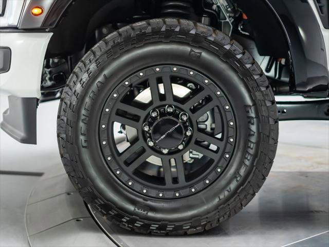 New 2026 Ford F250 Lariat w/ Black Appearance Package AWD/4WD image 11