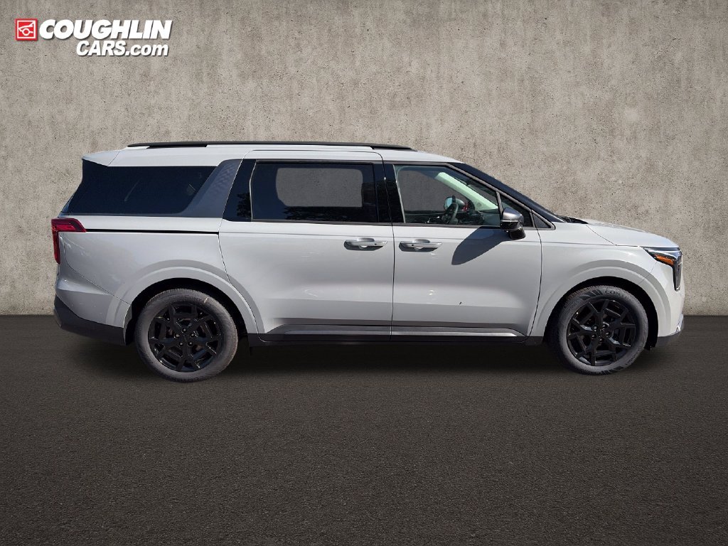 New 2027 Kia Carnival EX FWD image 10