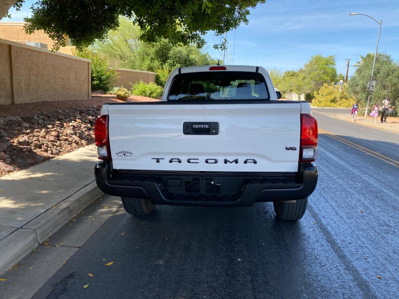 Used 2018 Toyota Tacoma SR RWD image 5