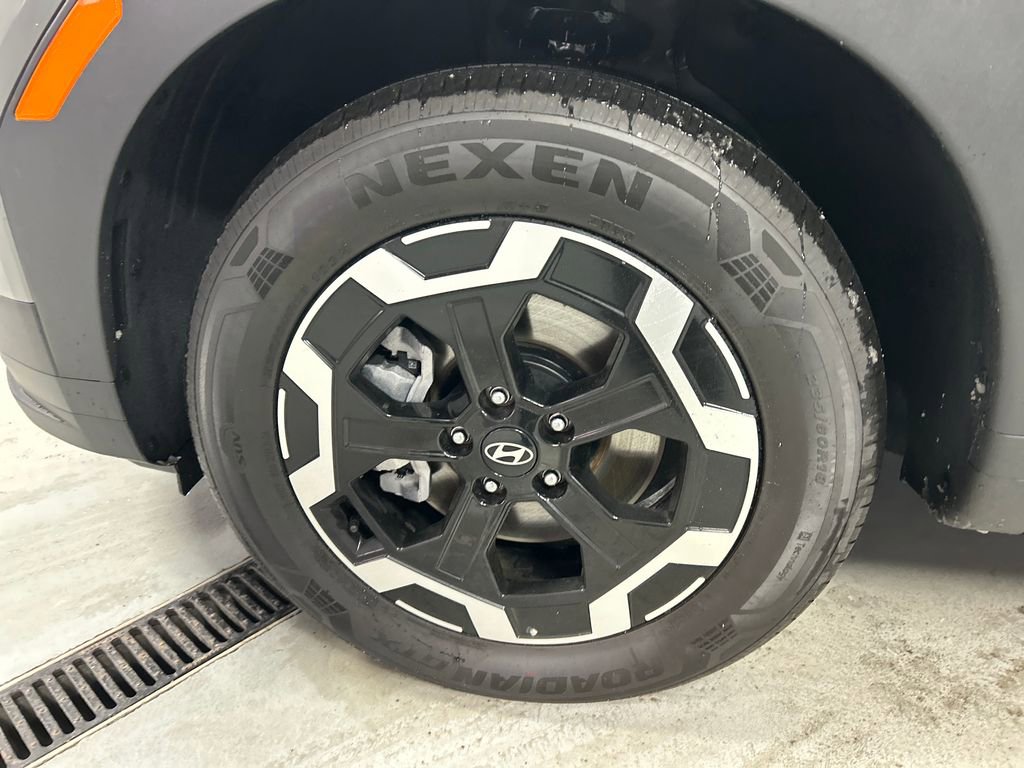 Used 2026 Hyundai Santa Fe SE image 9