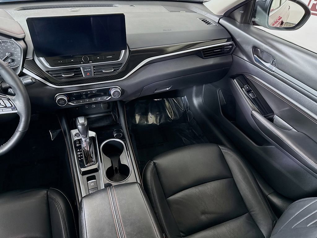 Certified 2023 Nissan Altima 2.0 SR FWD image 29