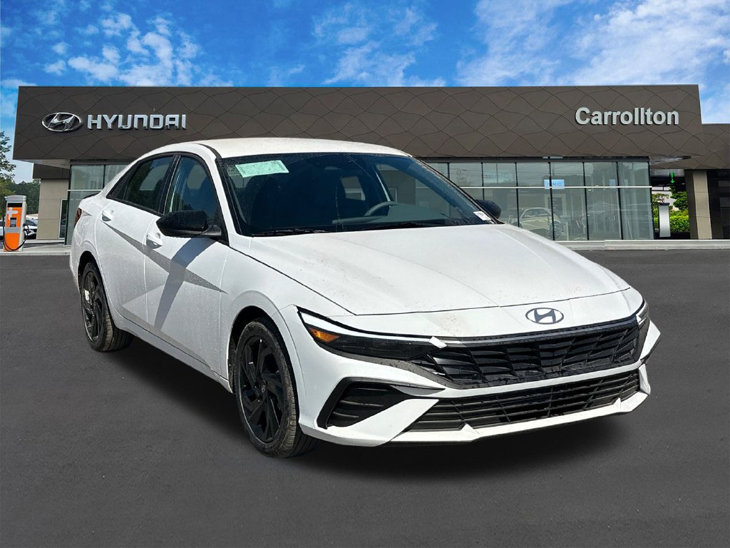 Certified 2026 Hyundai Elantra Sport FWD image 3