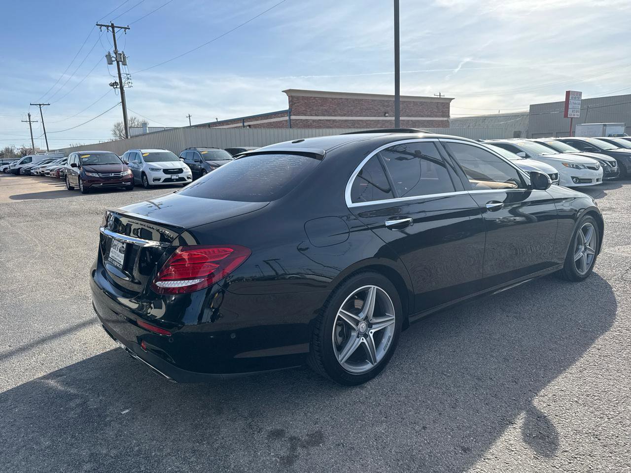 Used 2017 Mercedes-Benz E 300 image 5