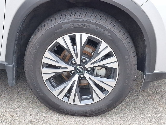 Used 2023 Nissan Rogue SV w/ SV Premium B Package AWD/4WD image 8