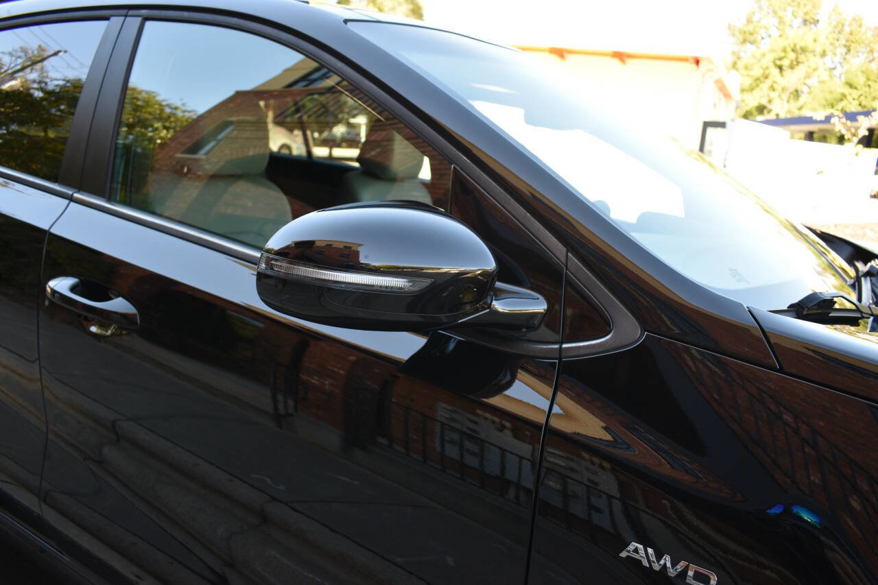 Used 2022 Kia Sportage Nightfall Edition w/ Nighfall AWD Premium Package image 37