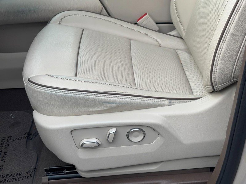 Used 2023 GMC Yukon XL Denali w/ Max Trailering Package image 30