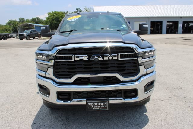 Used 2026 RAM 2500 Big Horn AWD/4WD image 2