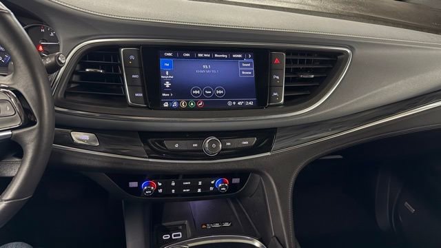 Used 2023 Buick Enclave Premium w/ Experience Buick Package AWD/4WD image 34