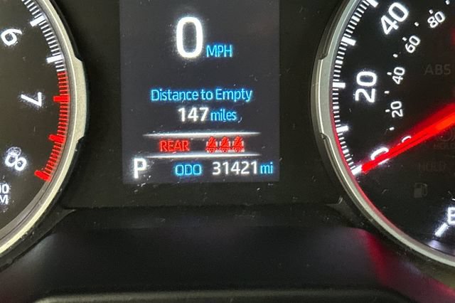 Used 2022 Toyota RAV4 XLE FWD image 28