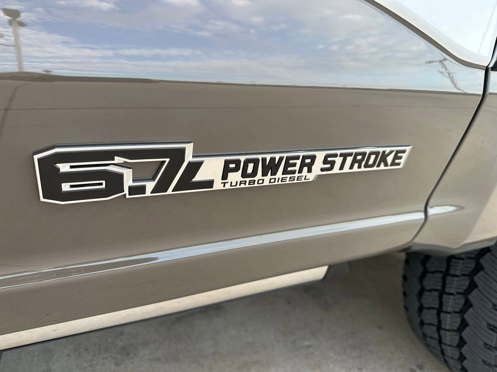 New 2026 Ford F250 King Ranch w/ FX4 Off-Road Package image 7