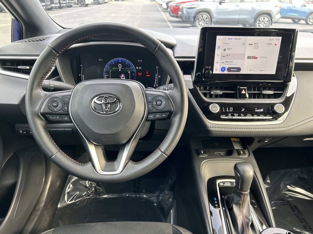 Used 2026 Toyota Corolla SE FWD image 12