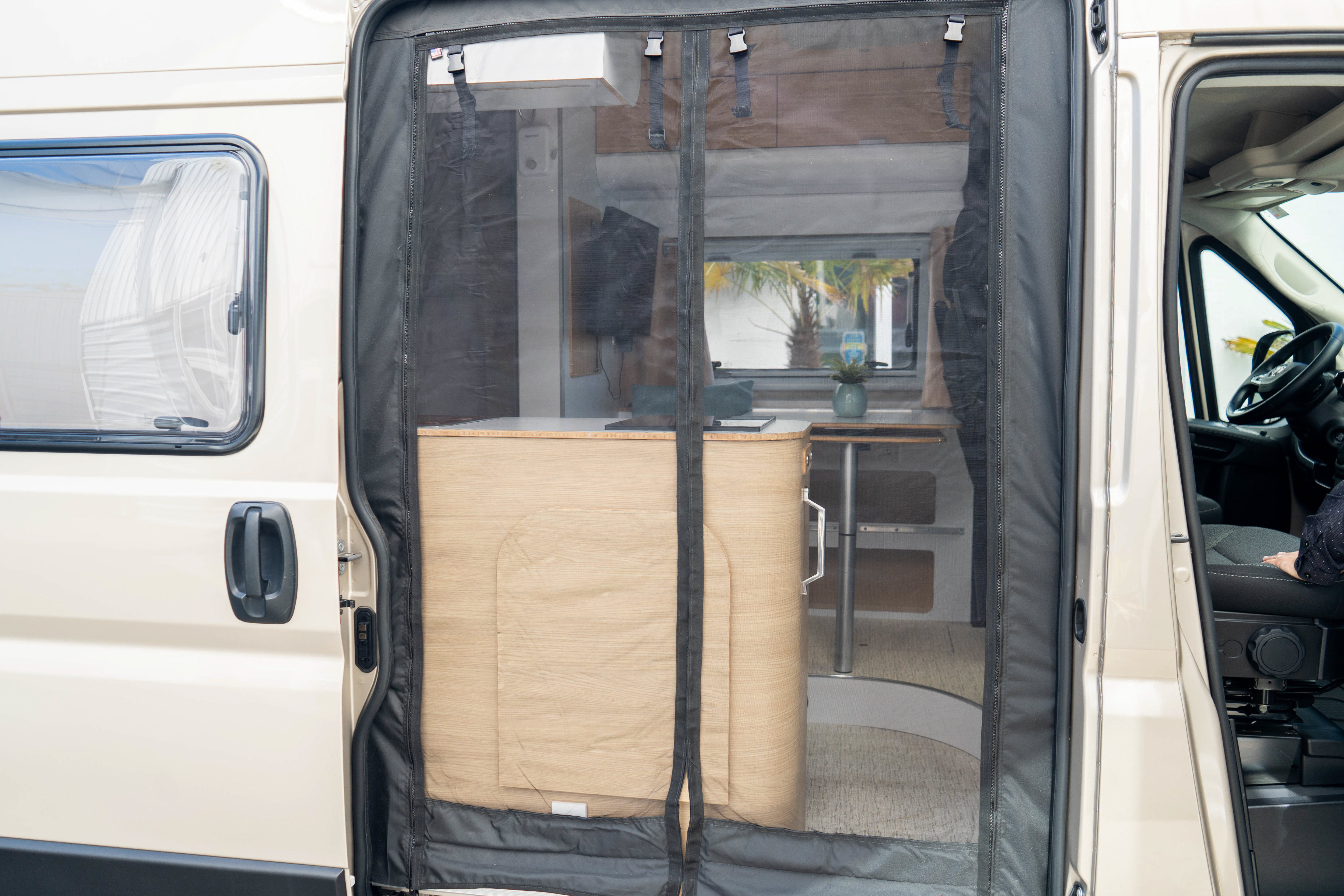 Used 2023 RAM ProMaster 3500 w/ Driver Convenience Group FWD image 40
