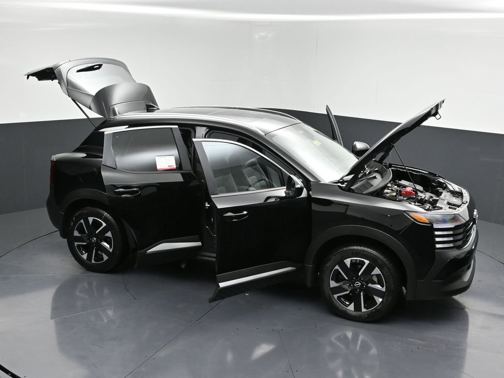 New 2026 Nissan Kicks SV w/ SV Premium Package AWD/4WD image 28