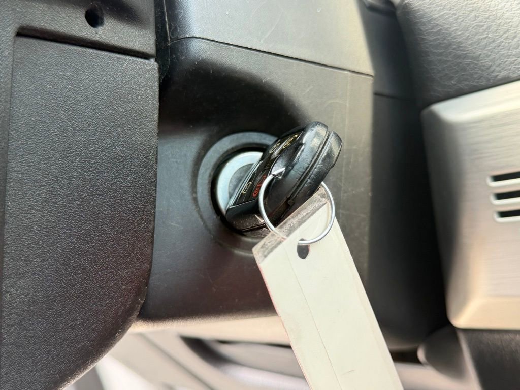 Used 2014 Ford F150 Platinum image 21