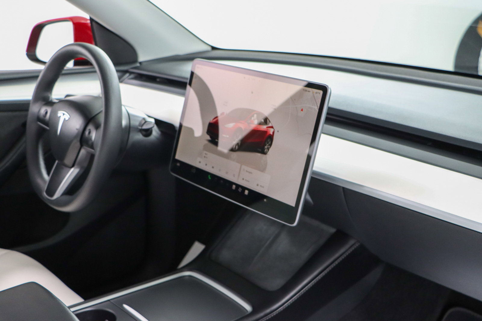 Used 2023 Tesla Model Y AWD image 23