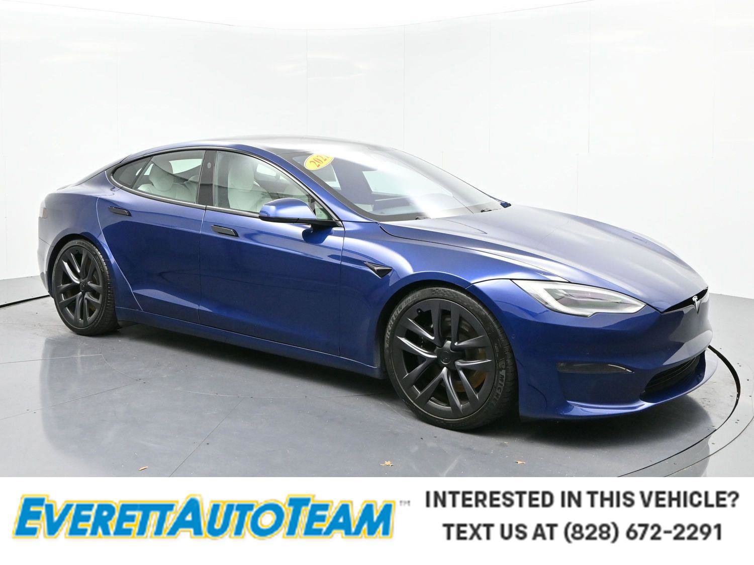 Used 2021 Tesla Model S Plaid image 1