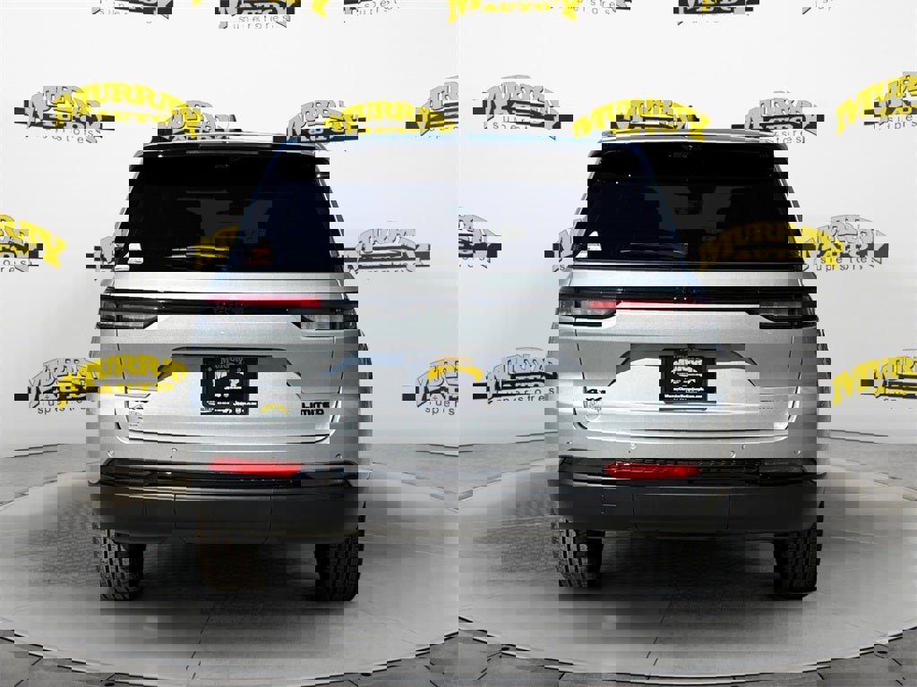 New 2025 Jeep Grand Cherokee Limited w/ Luxury Tech Group II image 4