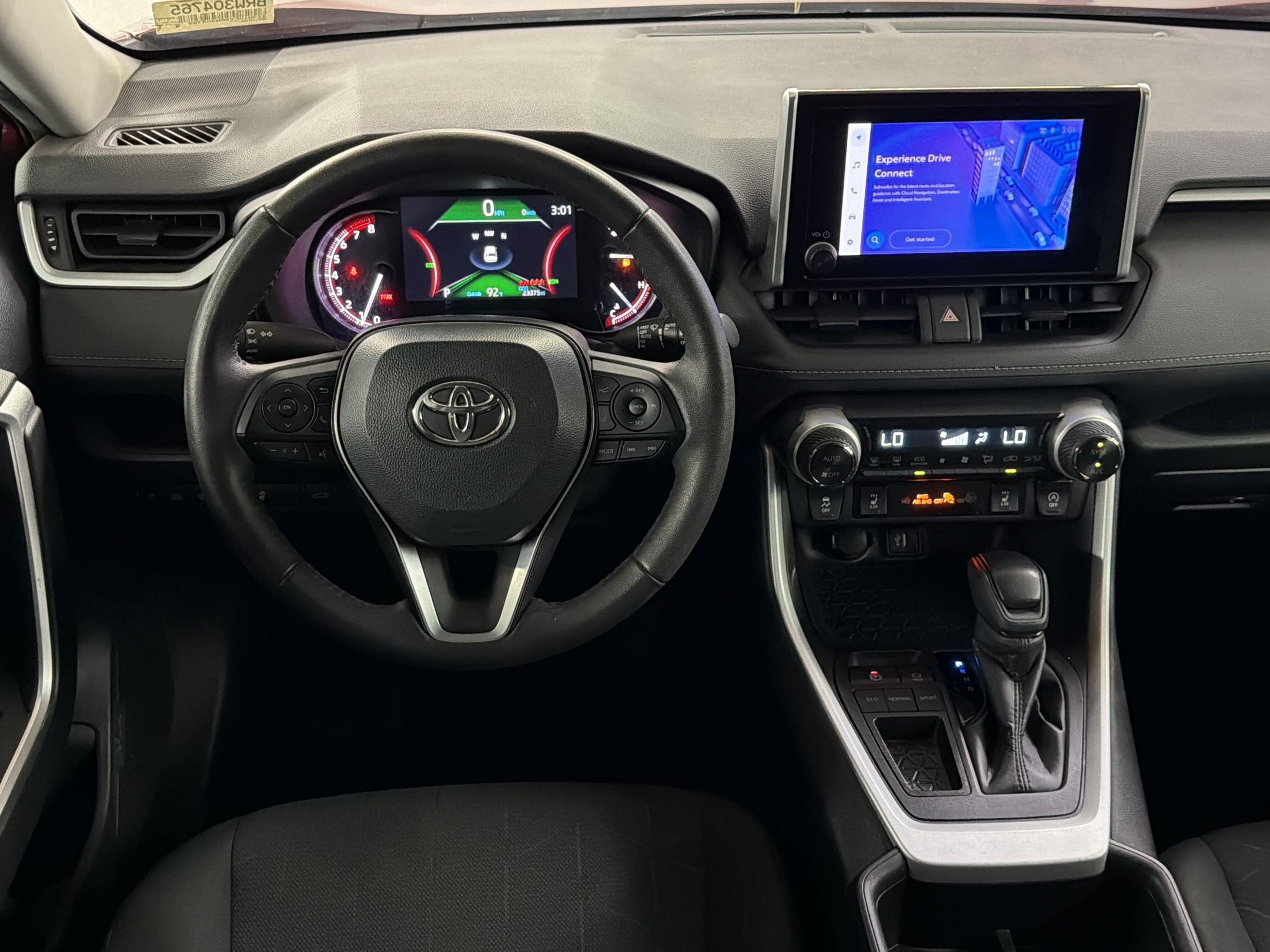Used 2024 Toyota RAV4 XLE w/ Convenience Package FWD image 29